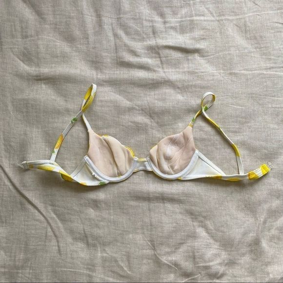 NWOT Lemon 🍋 Bikini Top - Picture 5 of 5